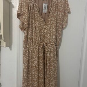 Elegant Beige Patterned Maxi Dress